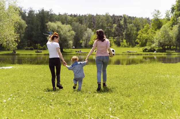 Les risques et litiges d’une adoption par couple homosexuel