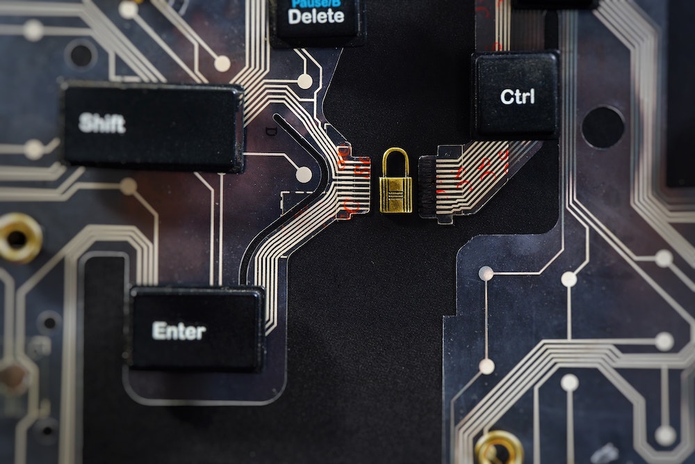 Comment les formations en cybersécurité peuvent aider les entreprises à se protéger contre les attaques de phishing par email ?