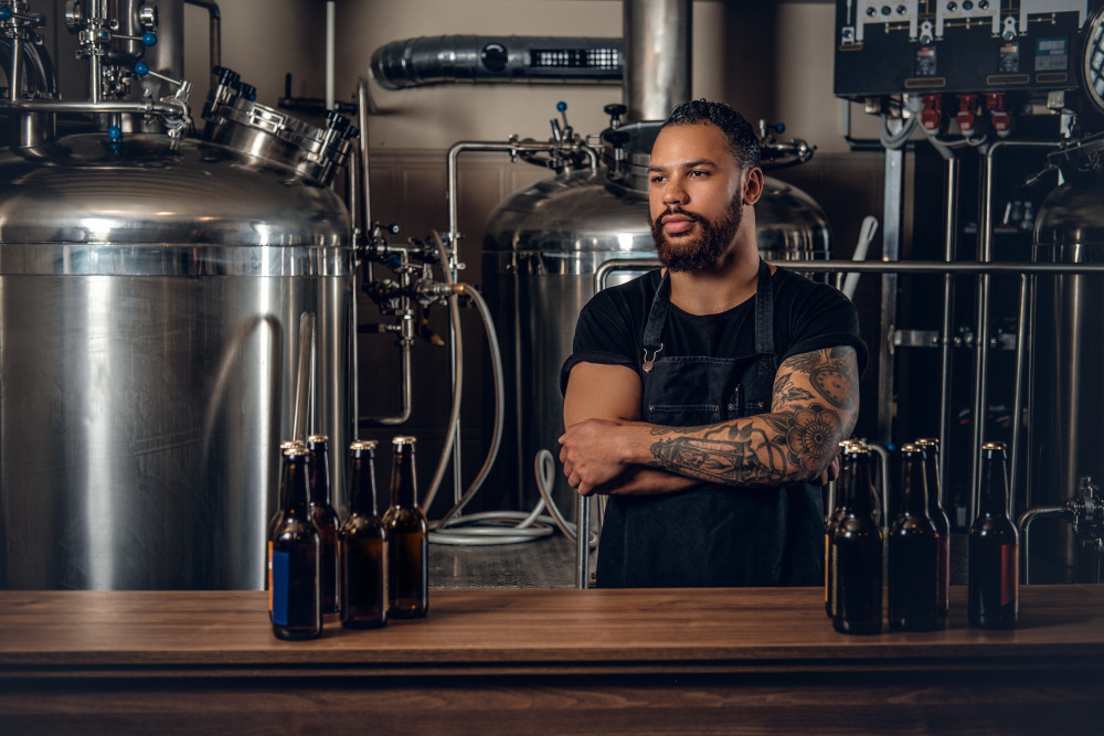 La bière artisanale : favorite des connaisseurs en quête de saveurs authentiques