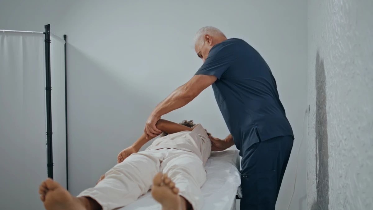 La prévention des blessures sportives : conseils et pratiques essentielles